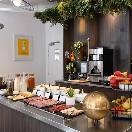 Ibis Styles Cite Espace 3*